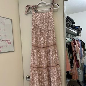 Cutest summer midi dress